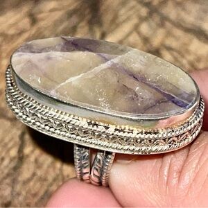 ❌Sale❌HairLine Cracked Translucent Purple Fluorite Ring Size 7 1/4”
